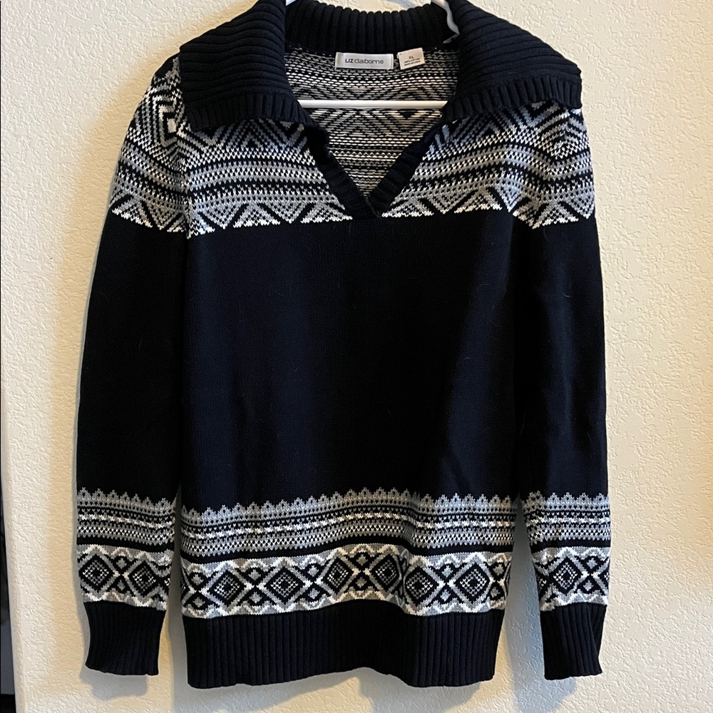 Liz Claiborne Black & White V-Neck Patterned Women’s Sweater